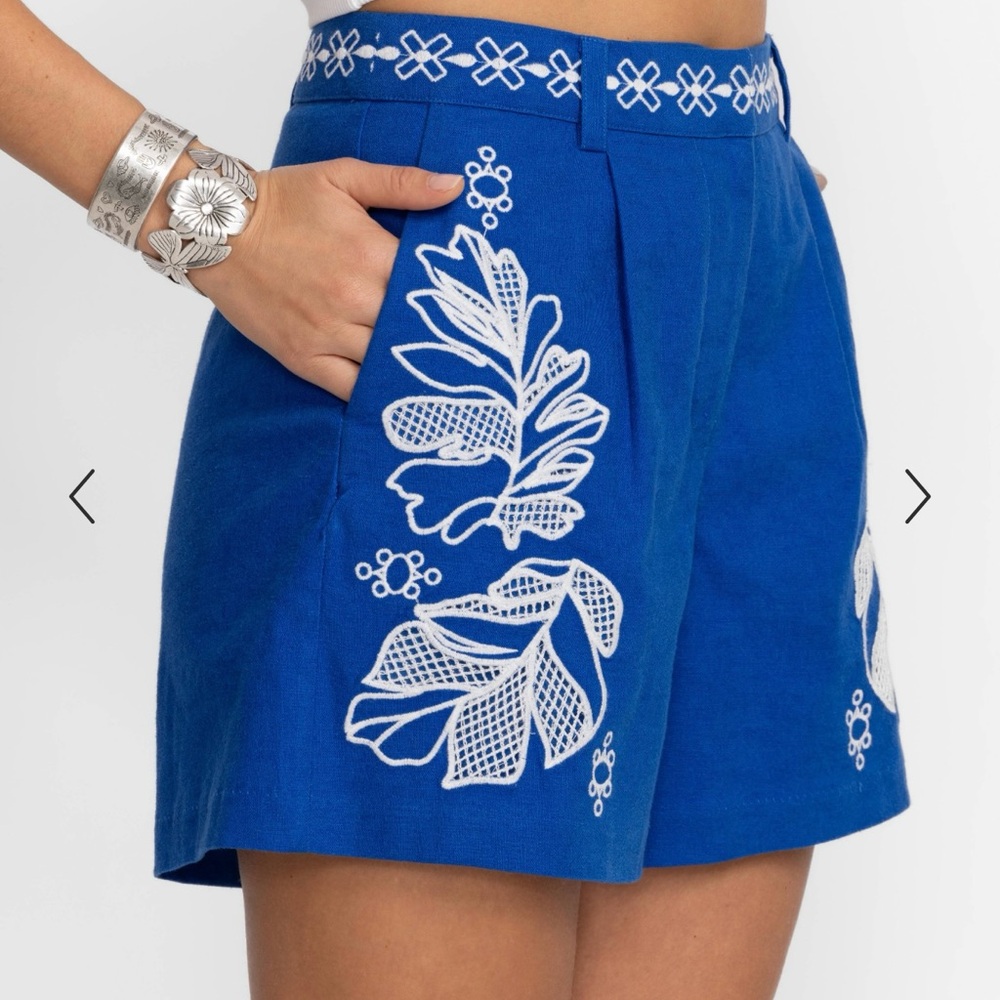 Jade by Johnny Was Jenah Blue Embroidered Shorts
